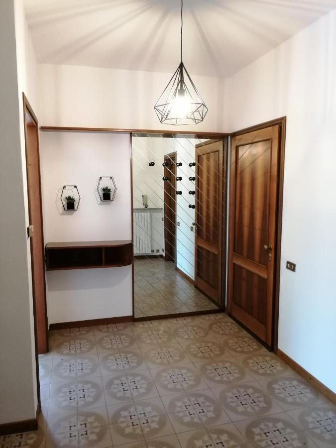 Casa Vacanze Donatella Carenno Exterior photo
